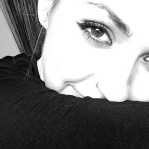 Meet your Posher, Carly